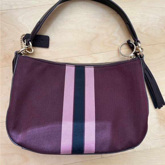 Coach Sutton Horse and Carriage Bag in Signature Jacquard Oxblood - Picture 2 of 4